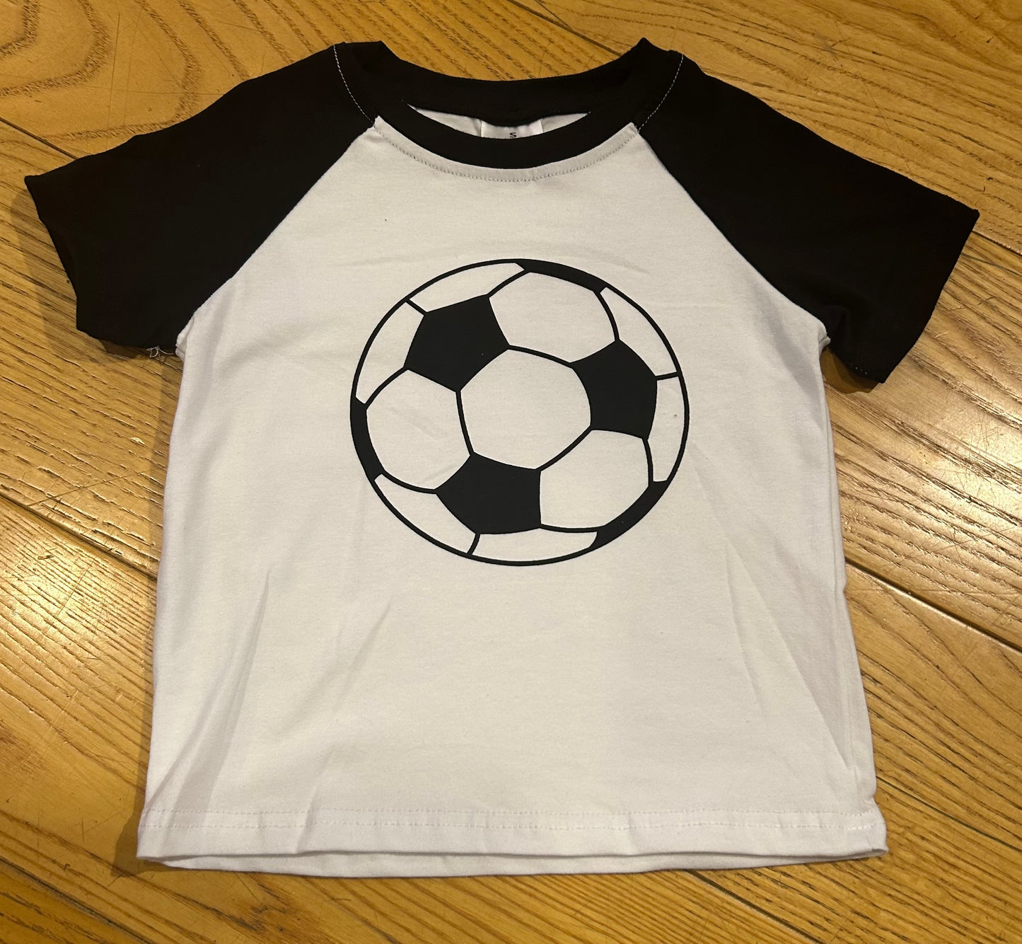 Soccer ball Tee