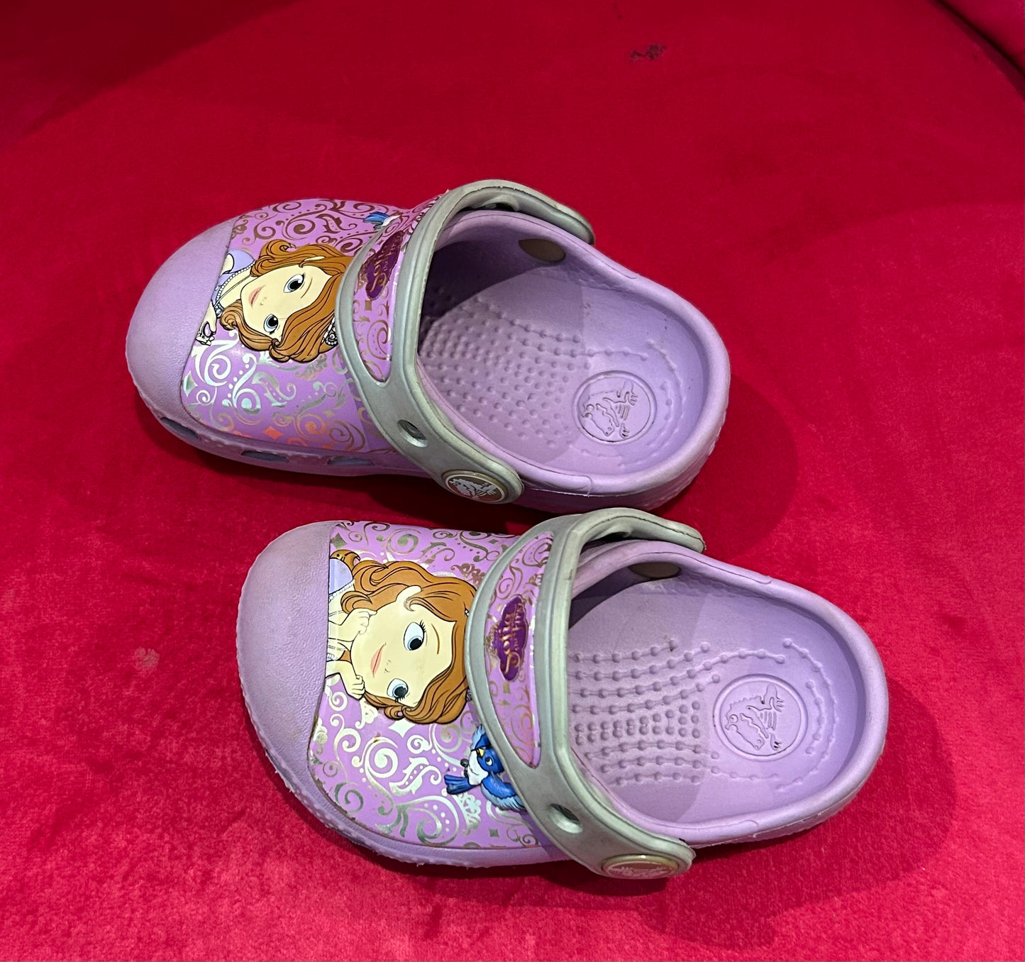 Crocs -size 4/5 - Sofia the first - Used