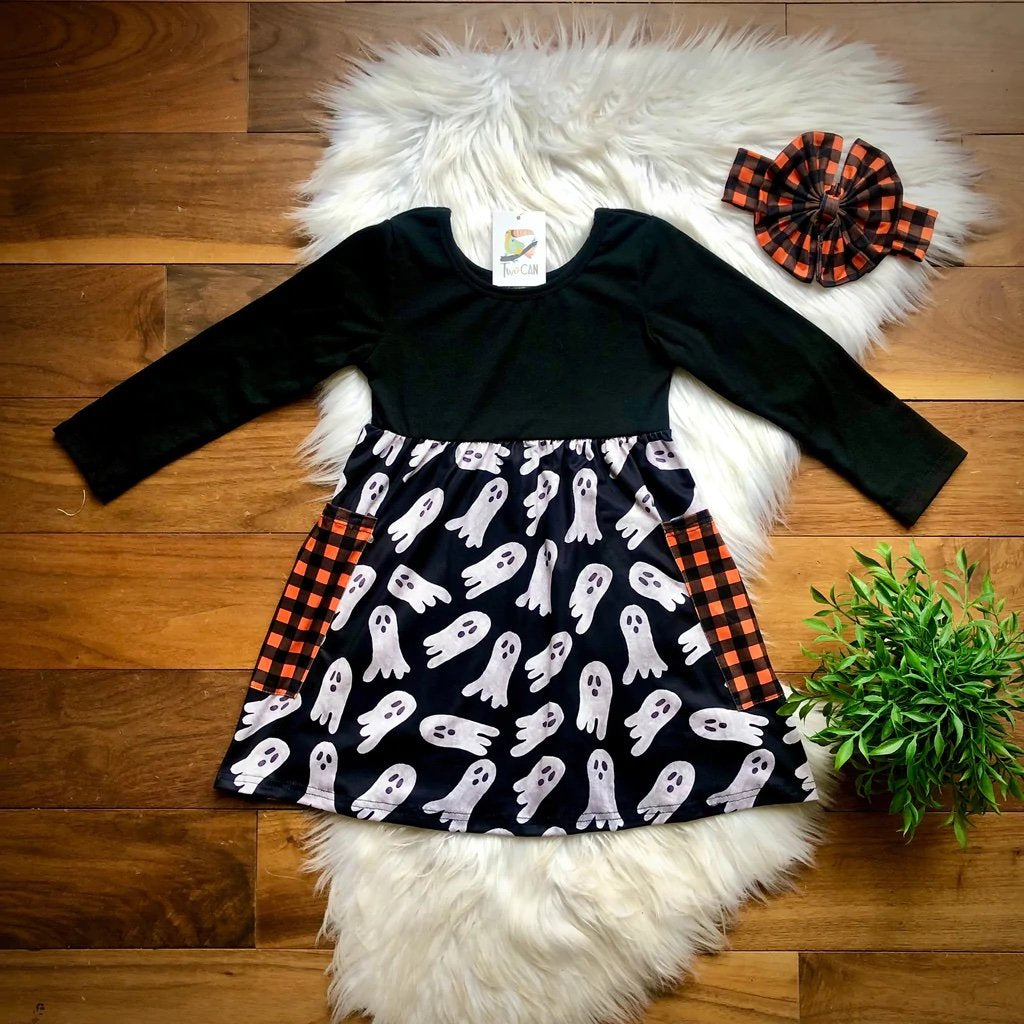 Hey Boo- Long Sleeve Pocket Dress