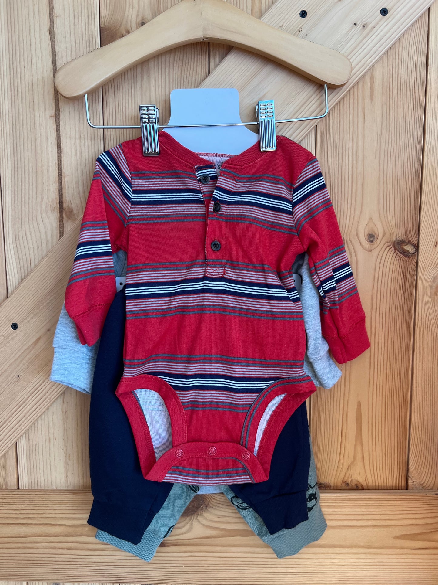 NWT - Carters 4 piece sets - 0/3 mths