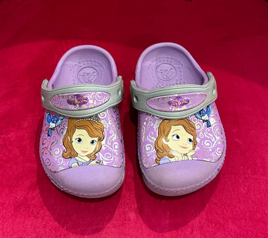 Crocs -size 4/5 - Sofia the first - Used