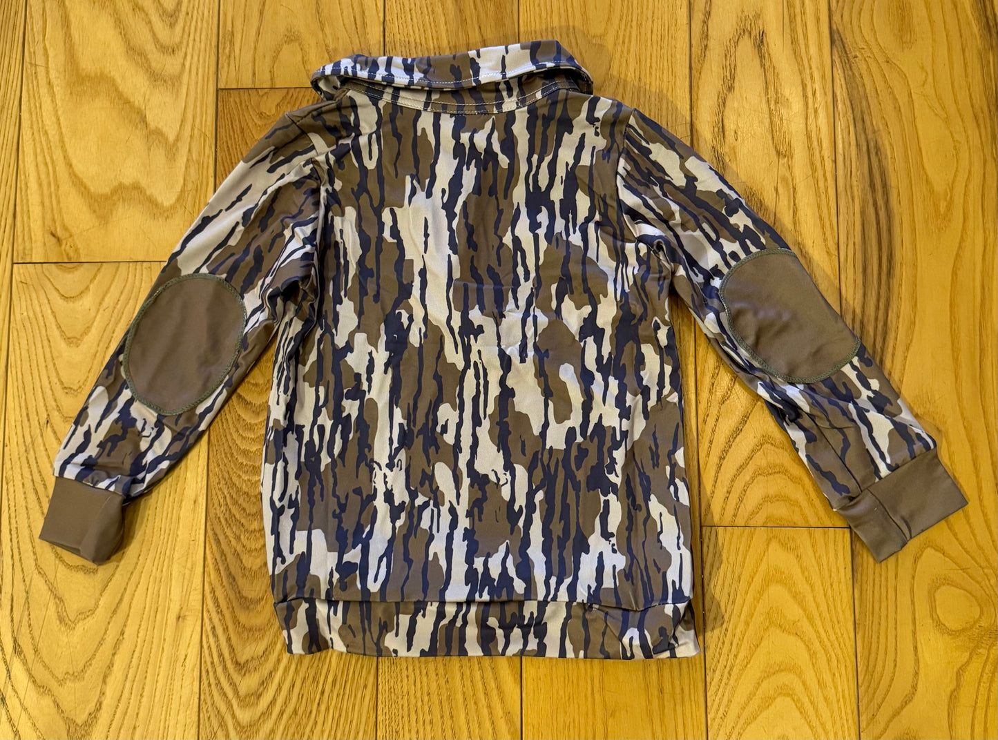 Boys fall camo long sleeve zip pull over